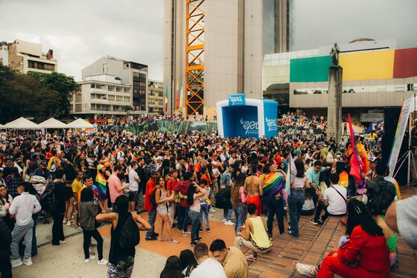 Quelles techniques pour débuter dans la sculpture sur bois en respectant l'environnement ?