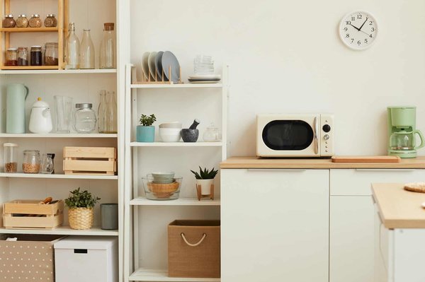 Comment maximiser l'espace dans une cuisine étroite.