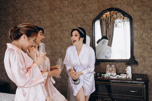 Escape game evjf lyon : l'aventure insolite pour futures mariées